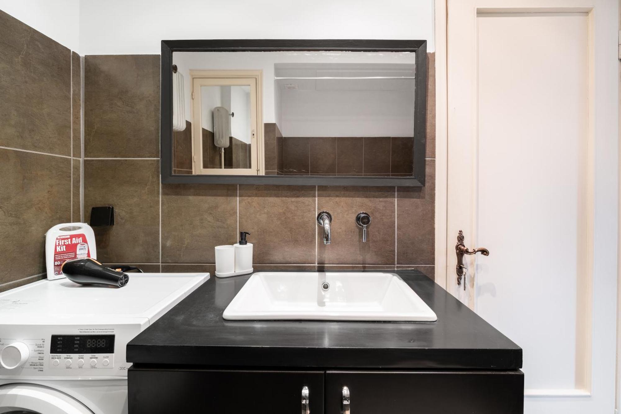 Super Central Apartment In Syntagma By Athenian Keys 외부 사진